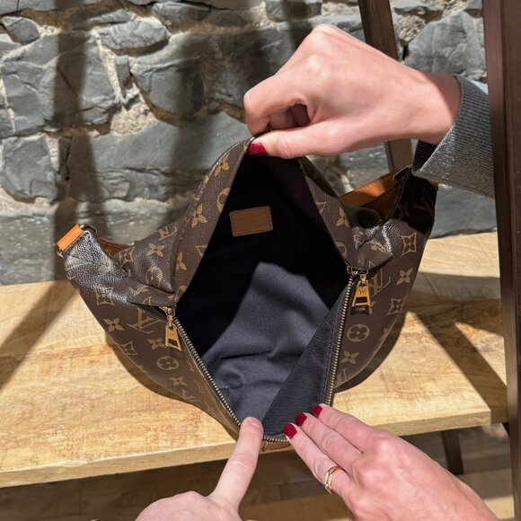 Louis Vuitton 2019 Brown Monogram Bum Bag - Picture 12 of 15